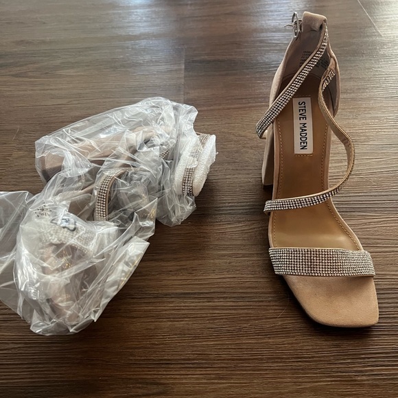 Steve Madden heeled sandals Varali, NIB - Picture 5 of 5